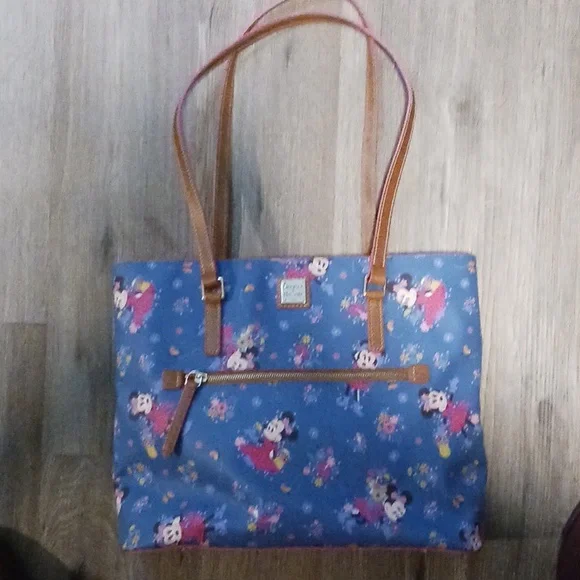 Disney Minnie Donney And Bourke - Picture 2 of 16